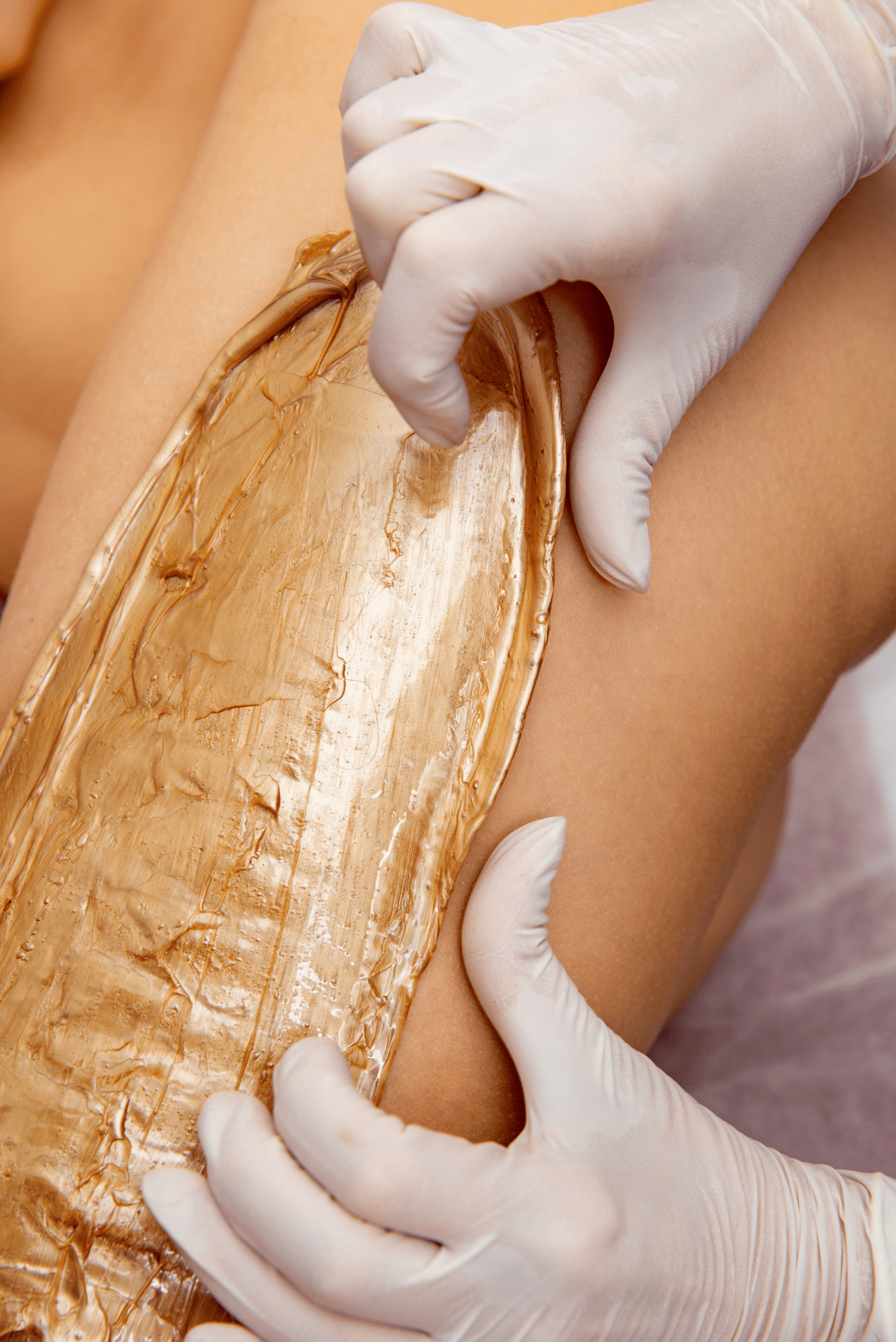 golden waxing auf Haut