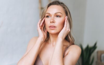 Retinal oder Retinol? Warum moderne Retinoide als Goldstandard im Anti Aging gelten